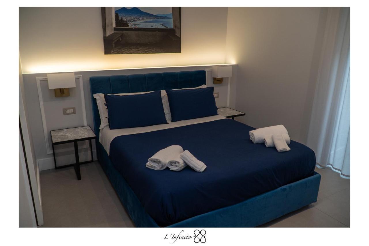 נאפולי L'Infinito 88 Charmant Rooms מראה חיצוני תמונה